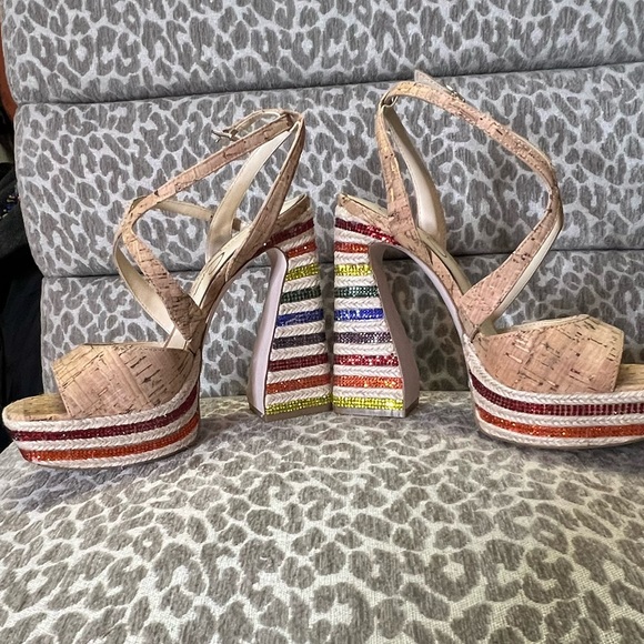 Shoes - Picture 1 of 5